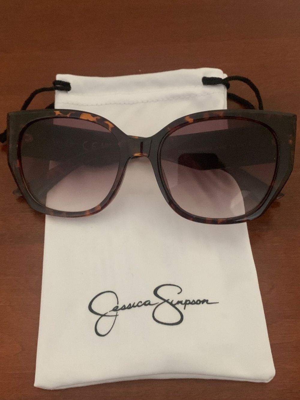 Jessica Simpson New Tortoise Shell Sunglasses Brown